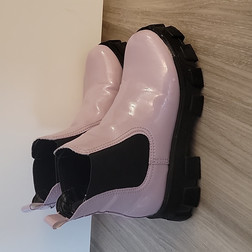 Purple lug sole platform chelsea boots